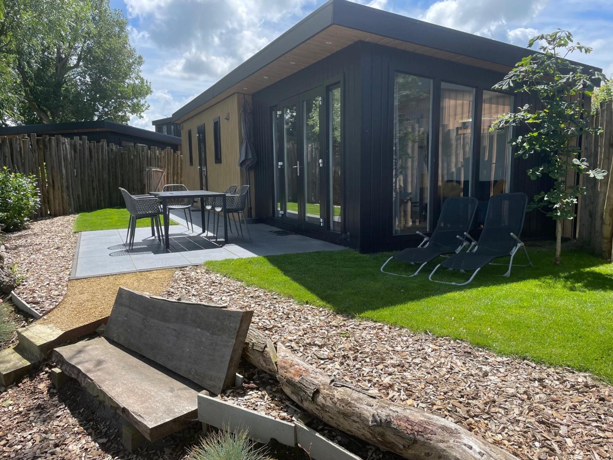 Vogelvrij, Vakantie Woning Met Landelijk Uitzicht En Geheel Omheinde Tuin Burgerbrug Exterior foto
